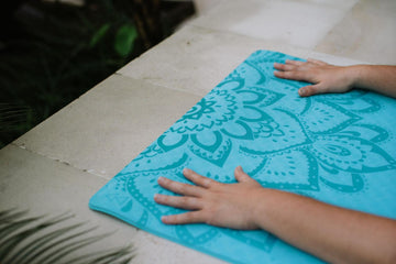 Yoga Design Lab - Flow Yoga Mat - Mandala Aqua 6mm - Ideal Mat For Beginners