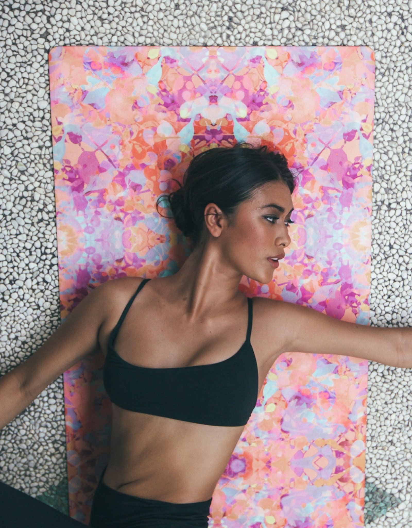 Combo Yoga Mat: 2-in-1 (Mat + Towel) - Kaleidoscope - Non - Slip Yoga Mat - Yoga Design Lab 