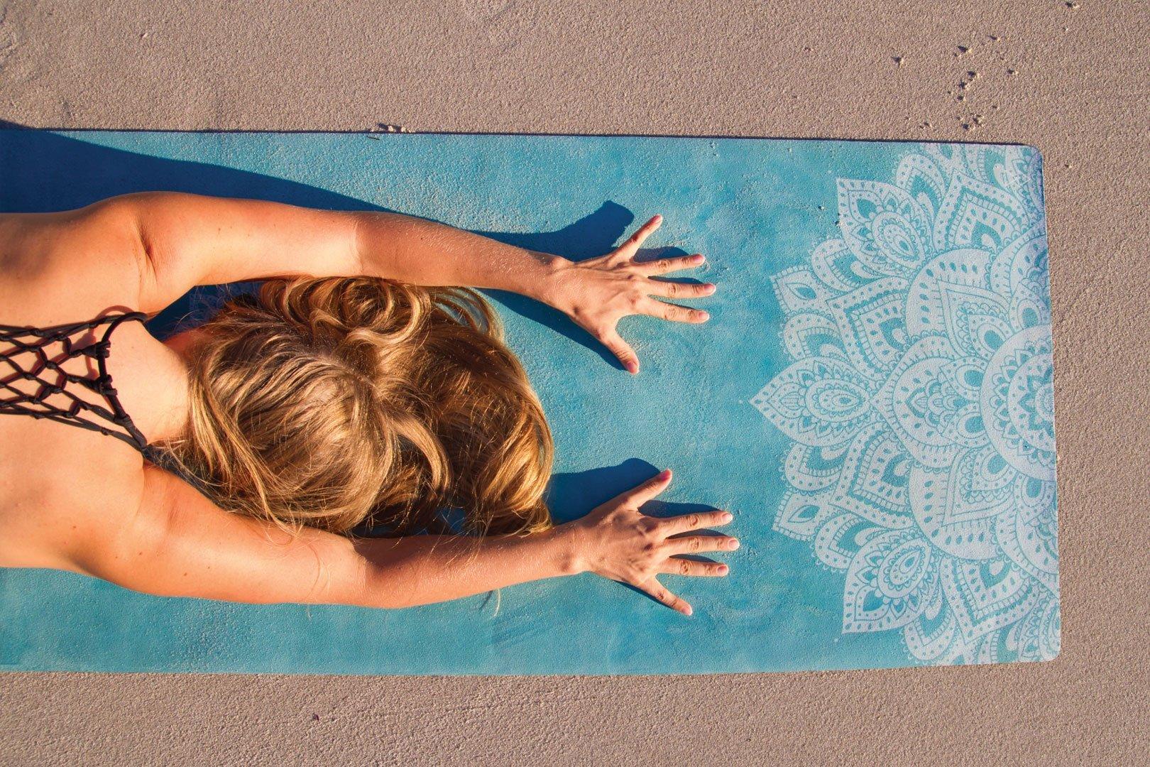 Combo Yoga Mat: 2-in-1 (Mat + Towel) - Mandala Turquoise - Lightweight, Ultra-Soft - Yoga Design Lab 